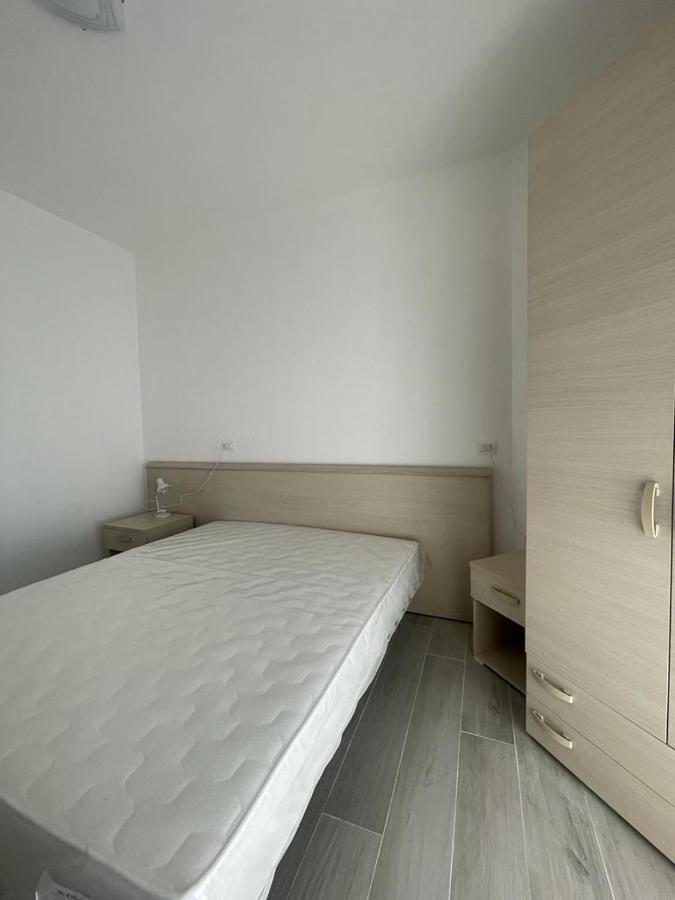 Residence Apollo - Walterigato Apartments Solo Per Famiglie Lido di Jesolo Exterior foto