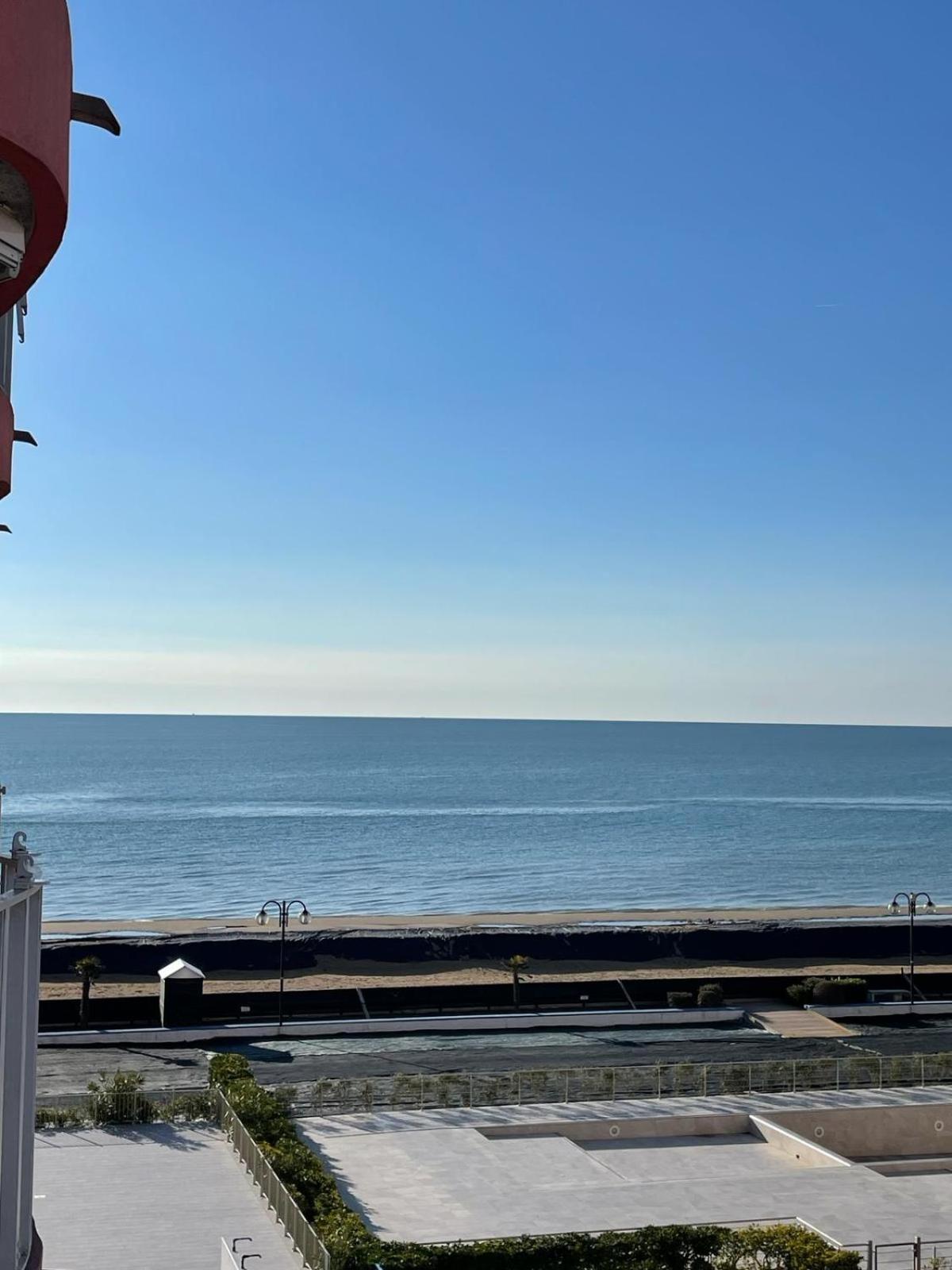 Residence Apollo - Walterigato Apartments Solo Per Famiglie Lido di Jesolo Exterior foto