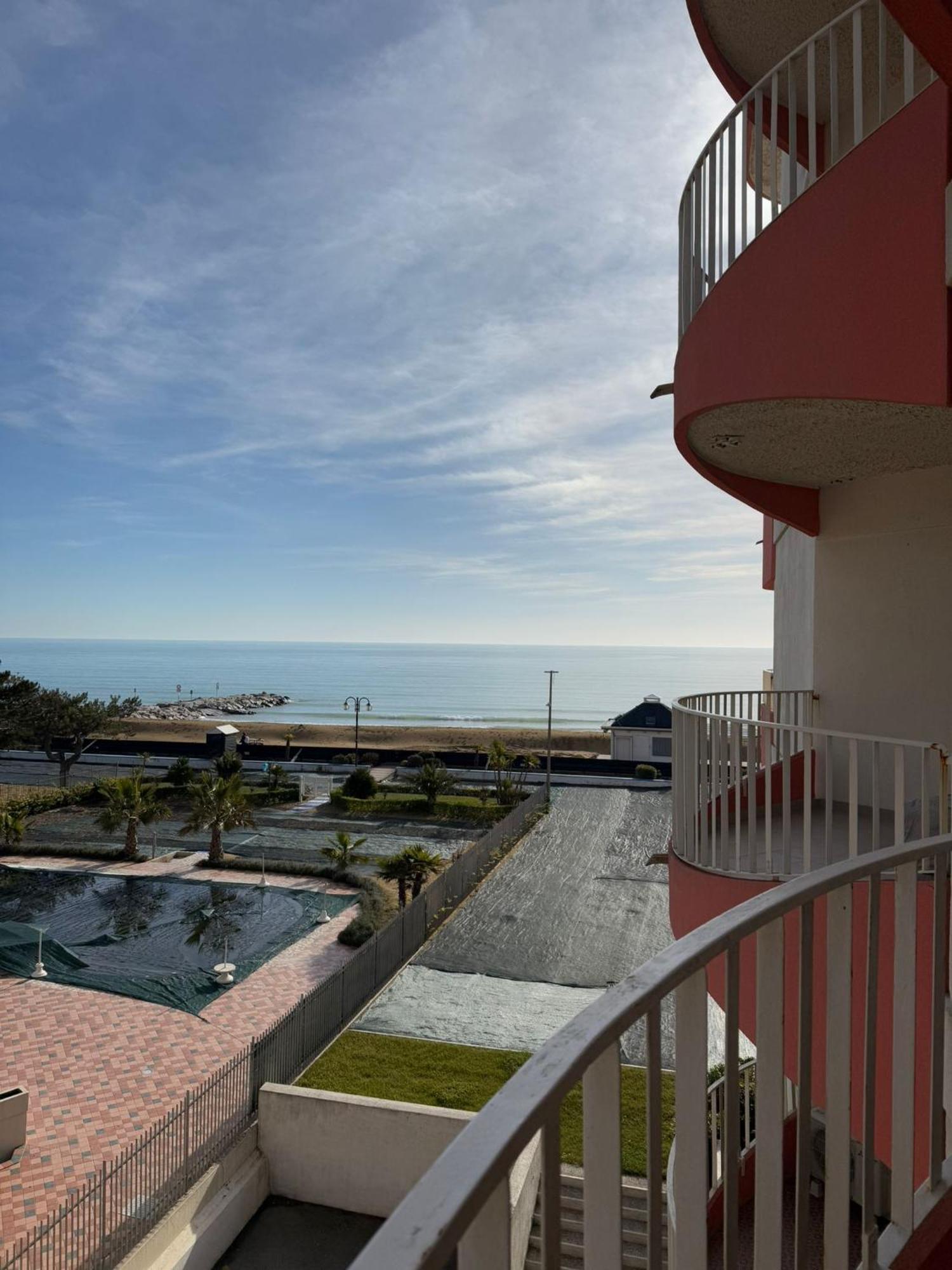 Residence Apollo - Walterigato Apartments Solo Per Famiglie Lido di Jesolo Exterior foto